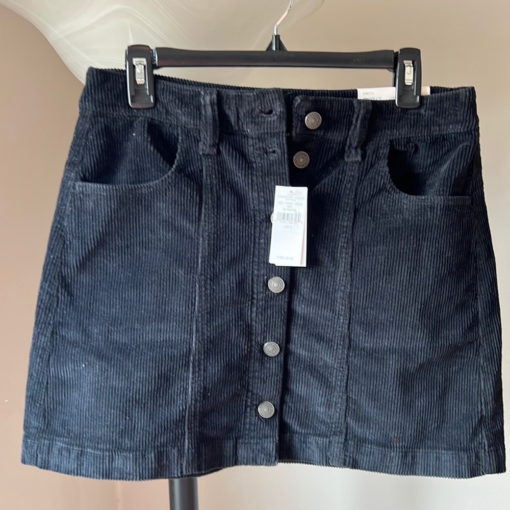Black mini skirt/corduroy material